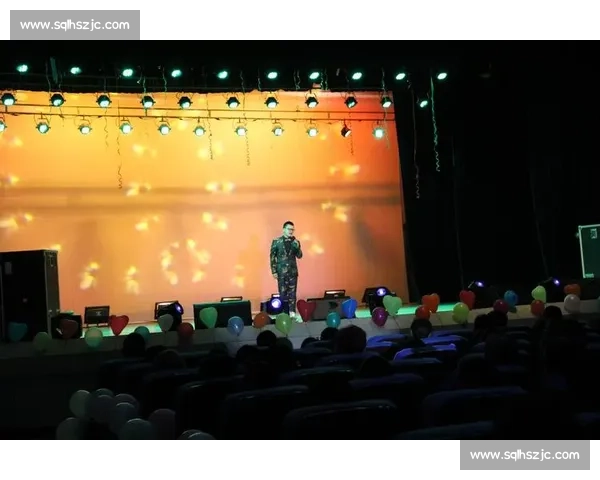 川超藏双星：有 “诗人解说” 也有 “心动男神”